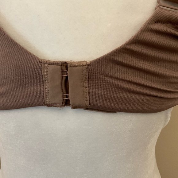 Sculptresse Elegant Lace Underwire Bra in Cappuccino 34 DDD - Picture 6 of 9